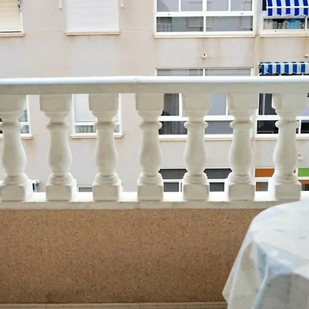 Torrevieja Apartment * 또레비에하