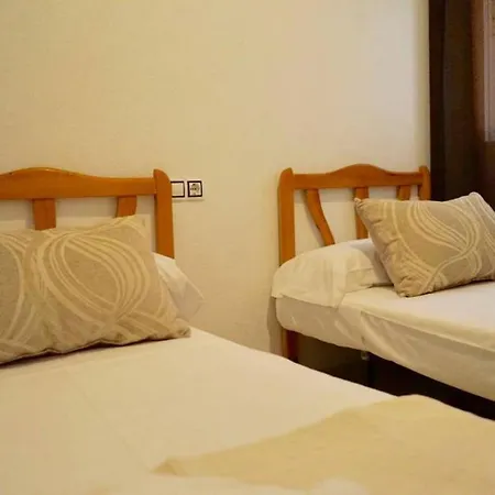 Torrevieja Apartment דירה *
